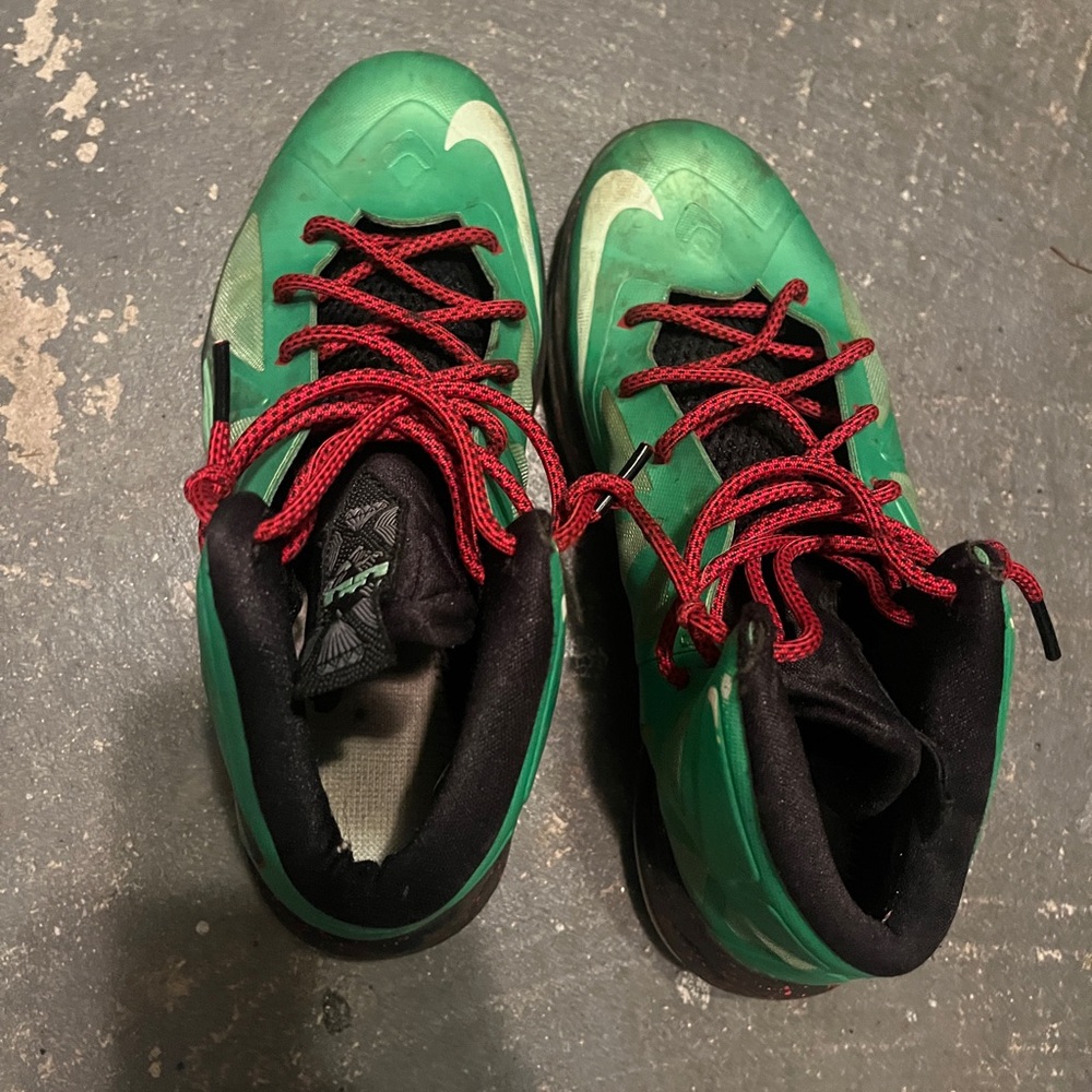 Nike Kids' Green and Red Sneakers